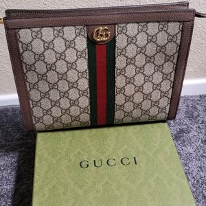 Gucci Ophidia Pouch Authenic